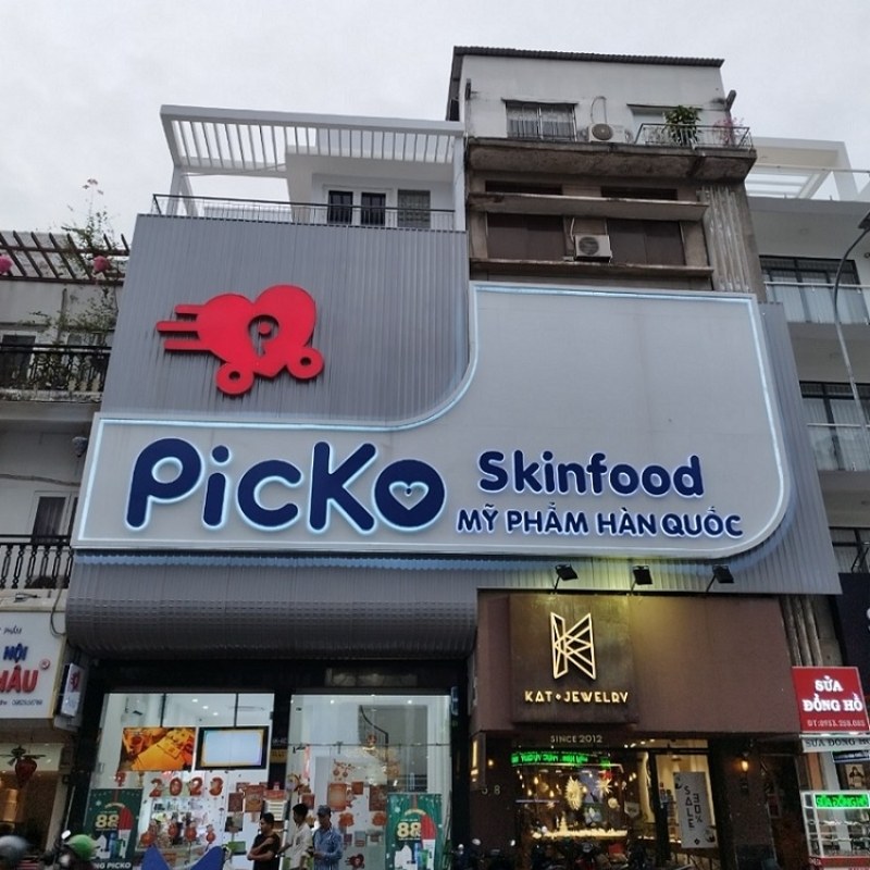 Mẫu bảng hiệu chữ nổi cho shop mỹ phẩm