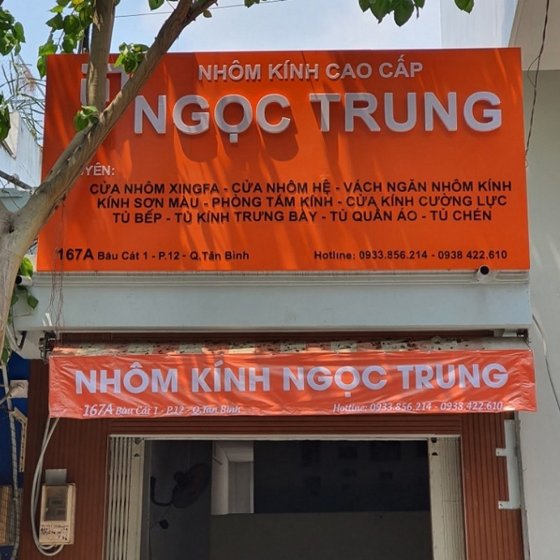 Mẫu bảng hiệu nh&ocirc;m k&iacute;nh cao cấp Ngọc Trung
