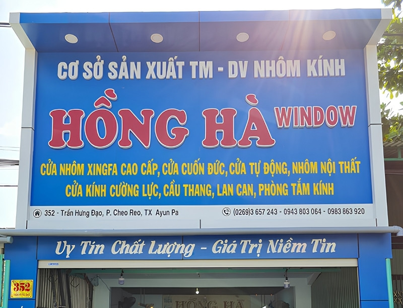 Thiết kế bảng hi&ecirc;u nh&ocirc;m k&iacute;nh theo y&ecirc;u cầu