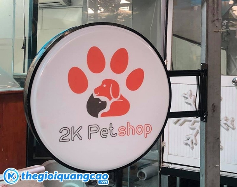 Hộp đ&egrave;n h&uacute;t nổi cho cửa h&agrave;ng th&uacute; cưng