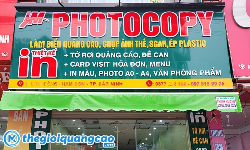 Bảng hiệu photocopy mặt dựng Alu kết hợp chữ nổi Mica