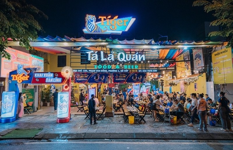 Mẫu bảng hiệu qu&aacute;n nhậu T&aacute; Lả Qu&aacute;n