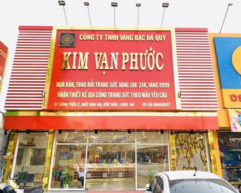Mẫu bảng hiệu tiệm v&agrave;ng Kim Vạn Phước