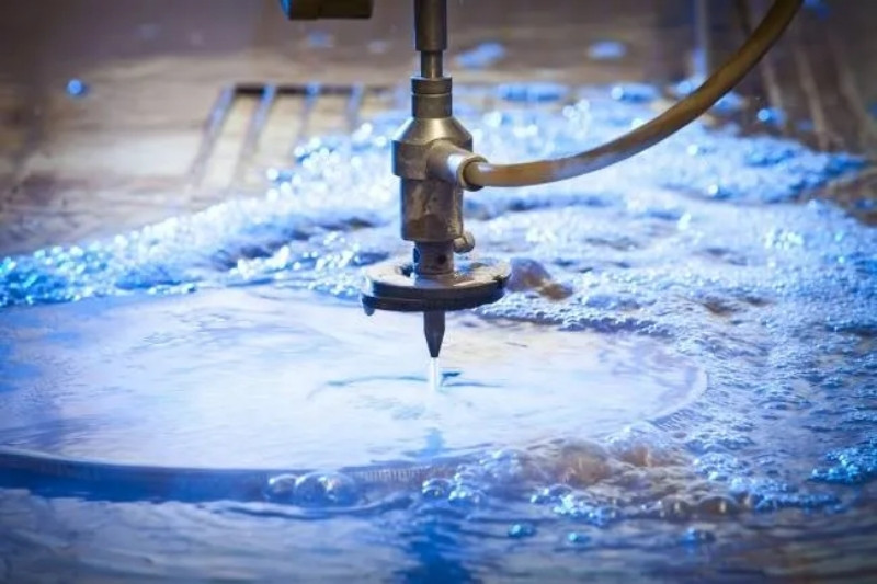 Công nghệ cắt CNC tia nước