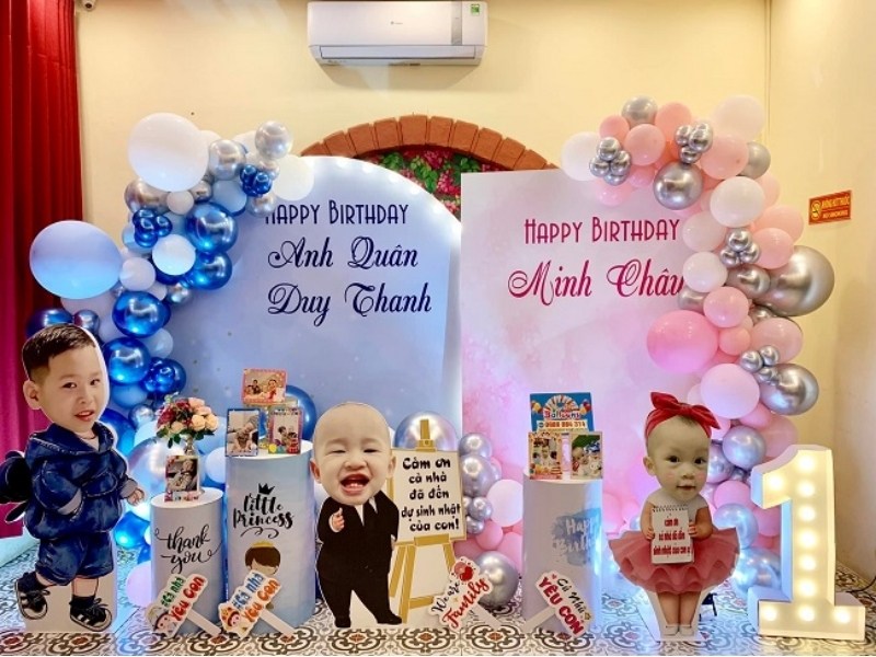 Mẫu backdrop Formex sinh nhật