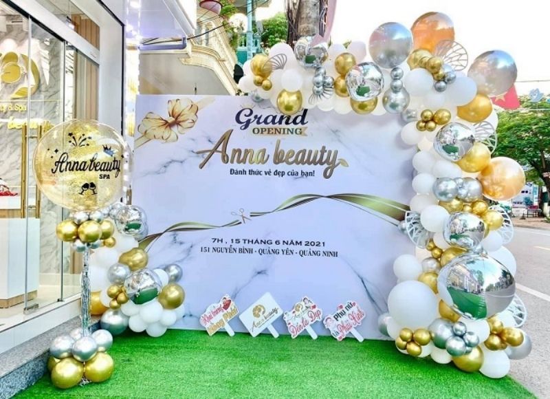 Thi c&ocirc;ng backdrop khai trương trọn g&oacute;i gi&aacute; rẻ tại TPHCM