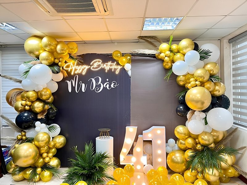 Mẫu phông nền sinh nhật cho người lớn đẹp, lịch lãm