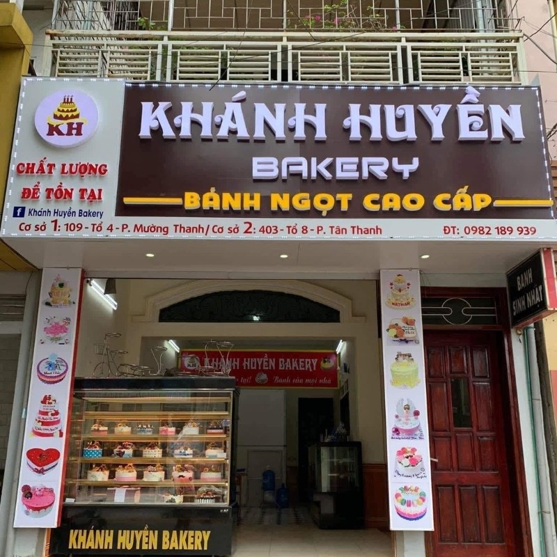 Mẫu bảng hiệu b&aacute;nh kem, b&aacute;nh ngọt cao cấp
