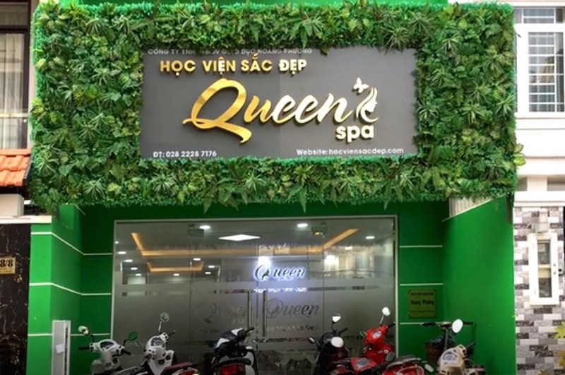 L&agrave;m bảng hiệu cỏ nh&acirc;n tạo gi&aacute; rẻ trọn g&oacute;i TPHCM
