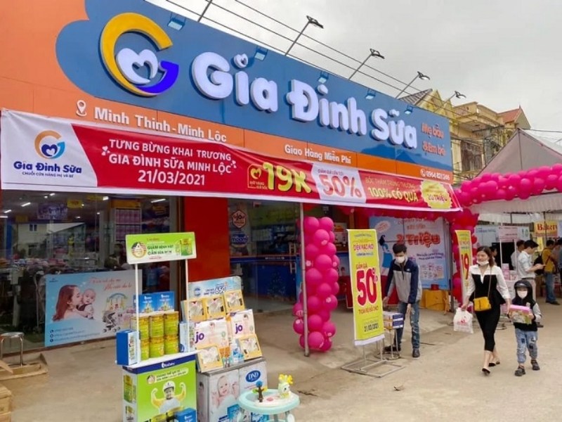 Mẫu bảng hiệu gia đ&igrave;nh sữa