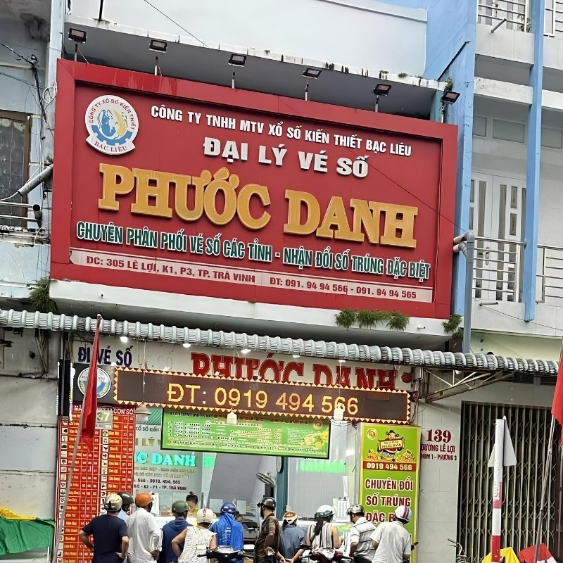 Bảng hiệu đại l&yacute; v&eacute; số mặt dựng alu kết hợp chữ nổi mica