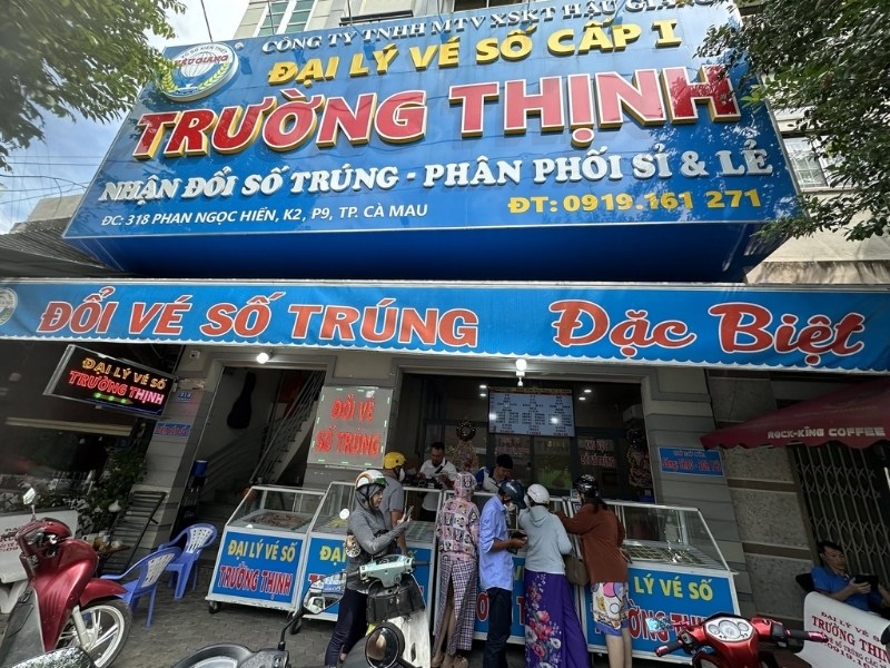 Mẫu bảng hiệu đại l&yacute; v&eacute; số cấp 1 trường thịnh