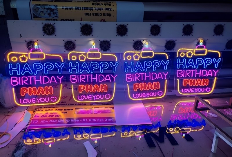 L&agrave;m bảng hiệu led neon sign gi&aacute; rẻ trọn g&oacute;i theo y&ecirc;u cầu