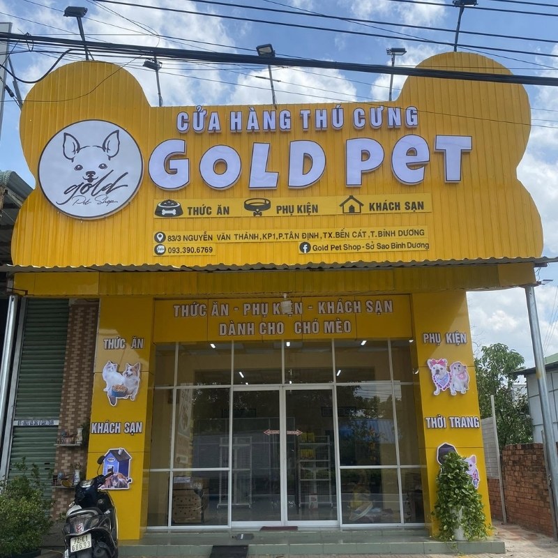 Mẫu bảng hiệu m&agrave;u v&agrave;ng cửa h&agrave;ng th&uacute; cưng