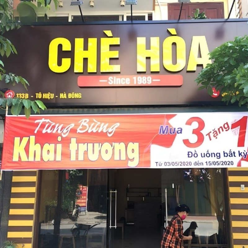 Mẫu bảng hiệu qu&aacute;n ch&egrave; h&ograve;a