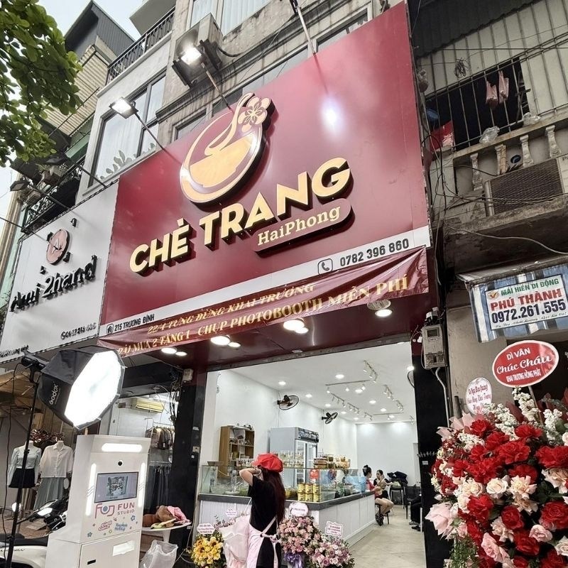 Mẫu bảng hiệu tiệm ch&egrave; trang