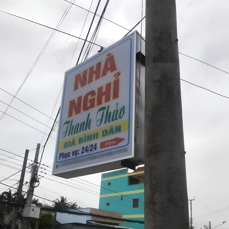 Thi c&ocirc;ng biển vẫy nh&agrave; nghỉ gi&aacute; rẻ trọn g&oacute;i TPHCM