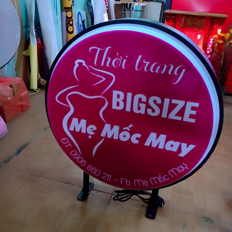 Mẫu biển vẫy shop quần &aacute;o Bigsize