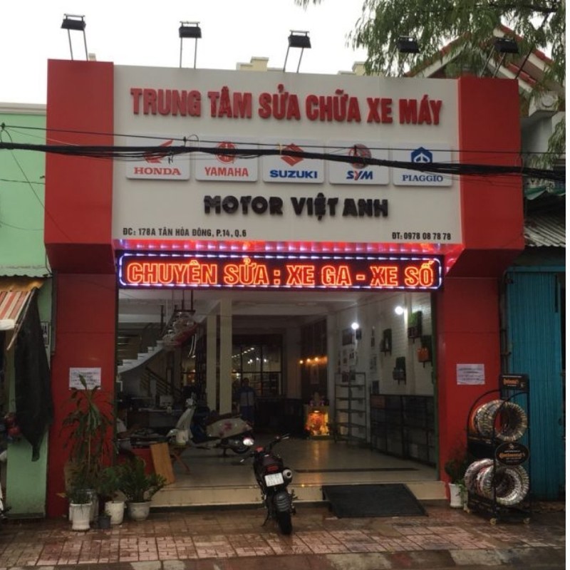 L&agrave;m bảng hiệu đ&egrave;n led ma trận trung t&acirc;m sửa chữa xe m&aacute;y