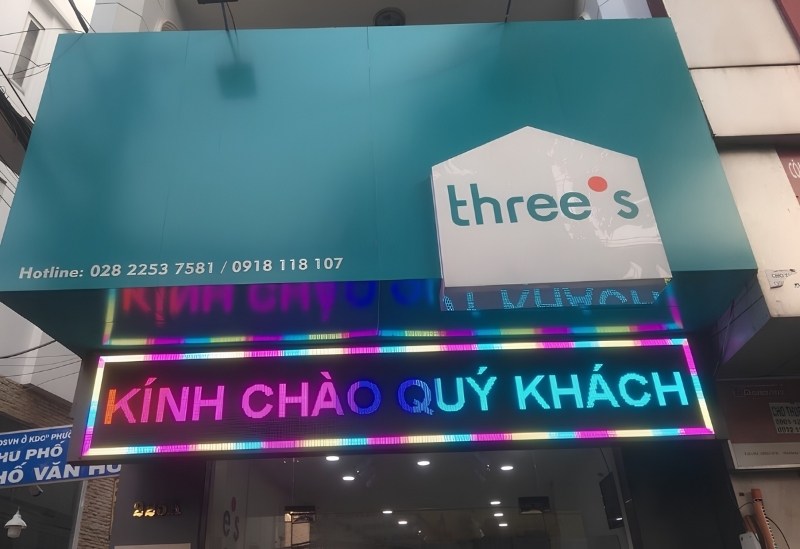 Mẫu hộp đ&egrave;n LED chạy chữ full m&agrave;u