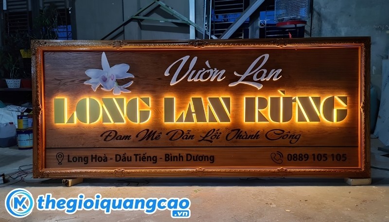 Thiết kế bảng hiệu gỗ theo y&ecirc;u cầu