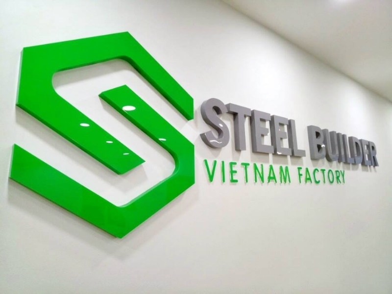 Làm bảng hiệu mica chữ nổi dán tường