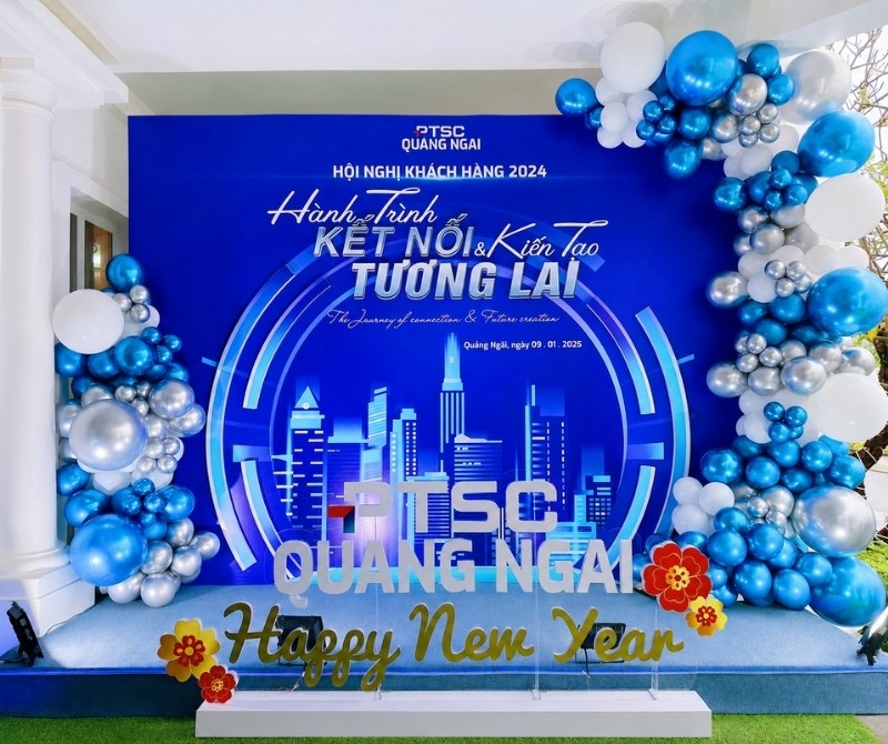 Thi c&ocirc;ng backdrop check in gi&aacute; rẻ trọn g&oacute;i TPHCM