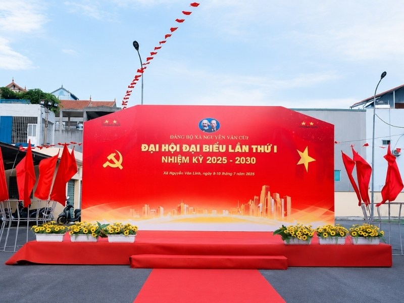 Backdrop đại hội đảng in PP bồi Formex