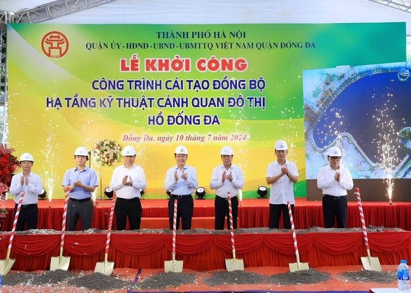 Mẫu backdrop lễ khởi c&ocirc;ng c&ocirc;ng tr&igrave;nh cải tạo hạ tầng kỹ thuật cảnh quan đ&ocirc; thị