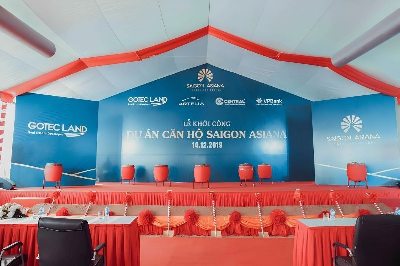Background lễ khởi c&ocirc;ng in PP c&aacute;n Formex