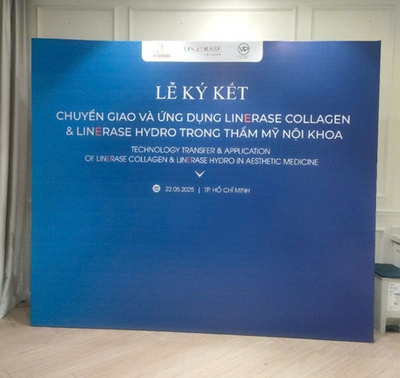 Mẫu backdrop lễ k&yacute; kết trong lĩnh vực y tế