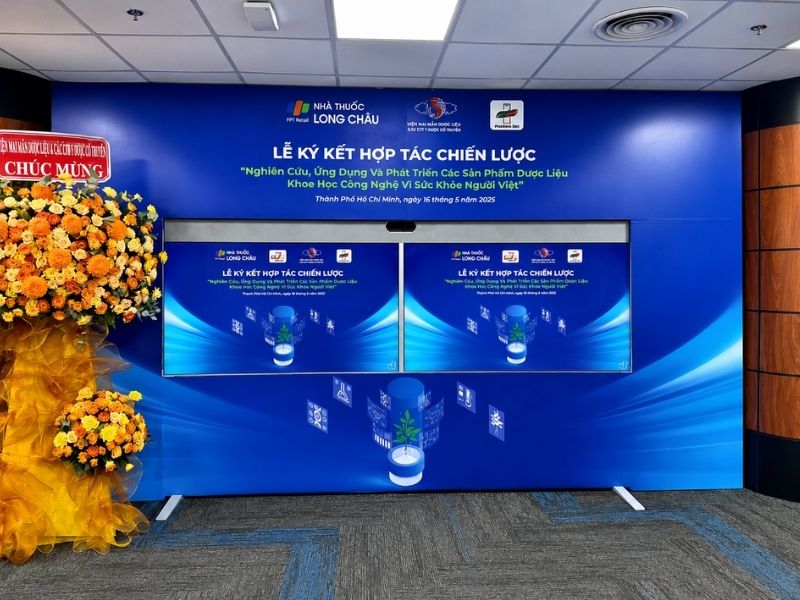Mẫu ph&ocirc;ng nền lễ k&yacute; kết hợp t&aacute;c chiến lược nghi&ecirc;n cứu