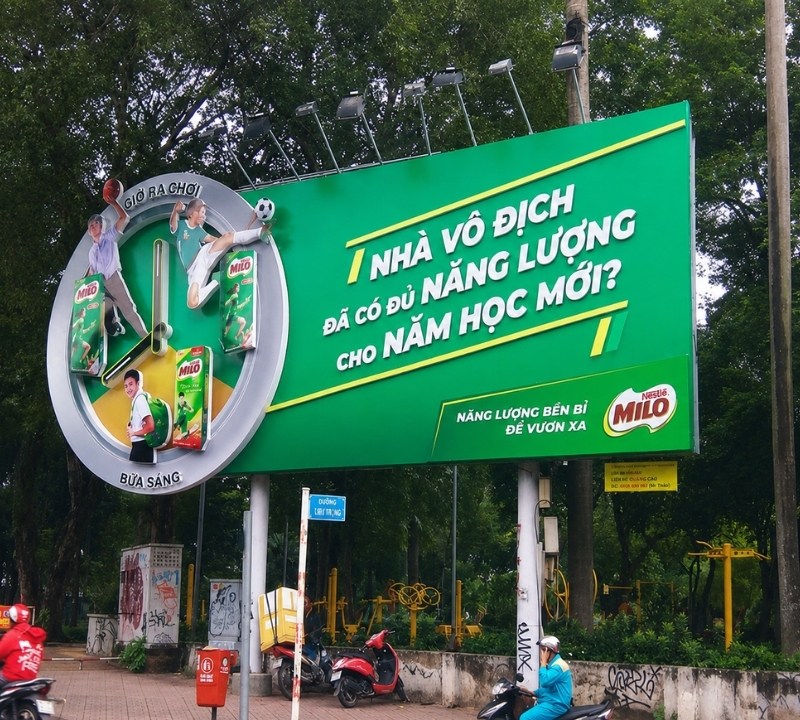 Mẫu biển quảng c&aacute;o 3D đẹp, thu h&uacute;t người đi đường