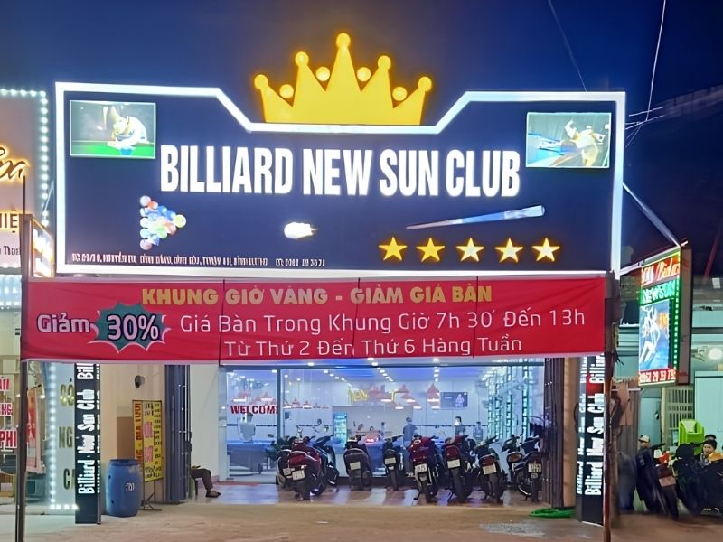 Bảng hiệu qu&aacute;n bida chữ nổi mặt mica gắn LED xuy&ecirc;n s&aacute;ng