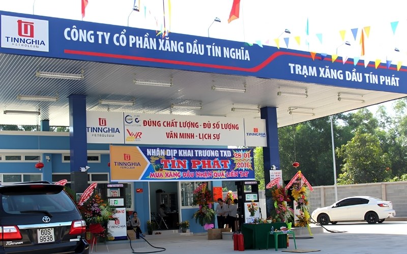 Mẫu bảng hiệu c&ocirc;ng ty cp xăng dầu t&iacute;n nghĩa