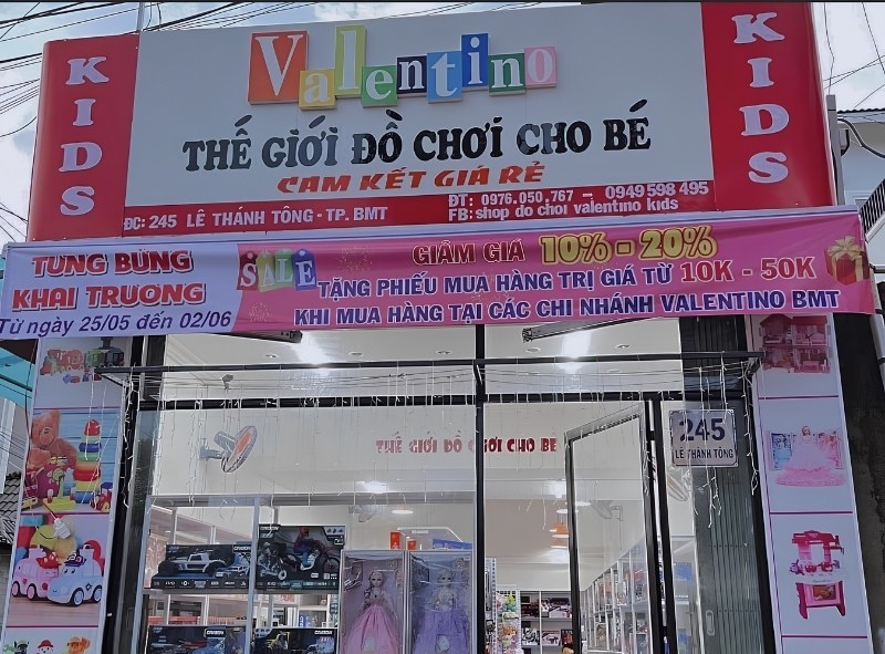 Mẫu bảng hiệu thế giới đồ chơi cho b&eacute;