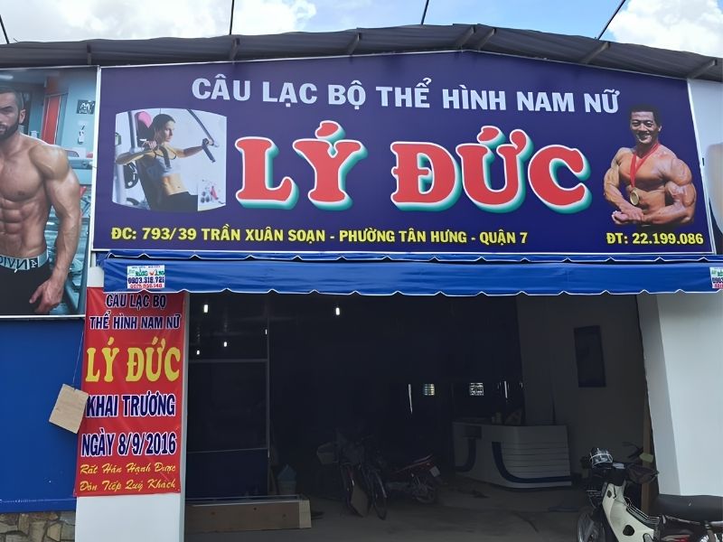 Bảng hiệu c&acirc;u lạc bộ thể h&igrave;nh in bạt hiflex