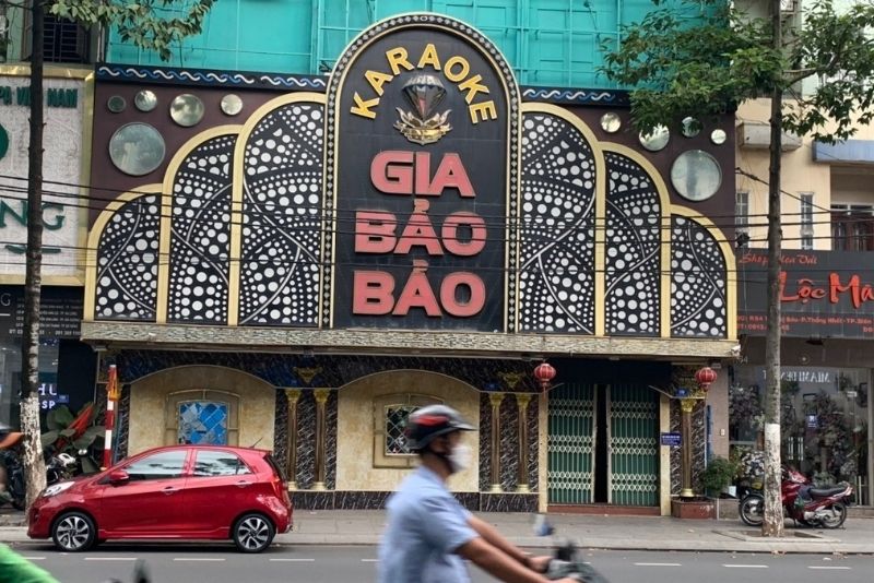 Mẫu bảng hiệu karaoke Gia Bảo Bảo