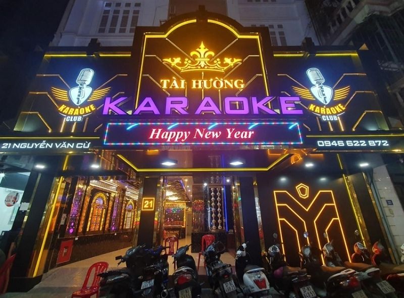 Thi c&ocirc;ng bảng hiệu quảng c&aacute;o qu&aacute;n karaoke chất lượng, uy t&iacute;n tại TPHCM