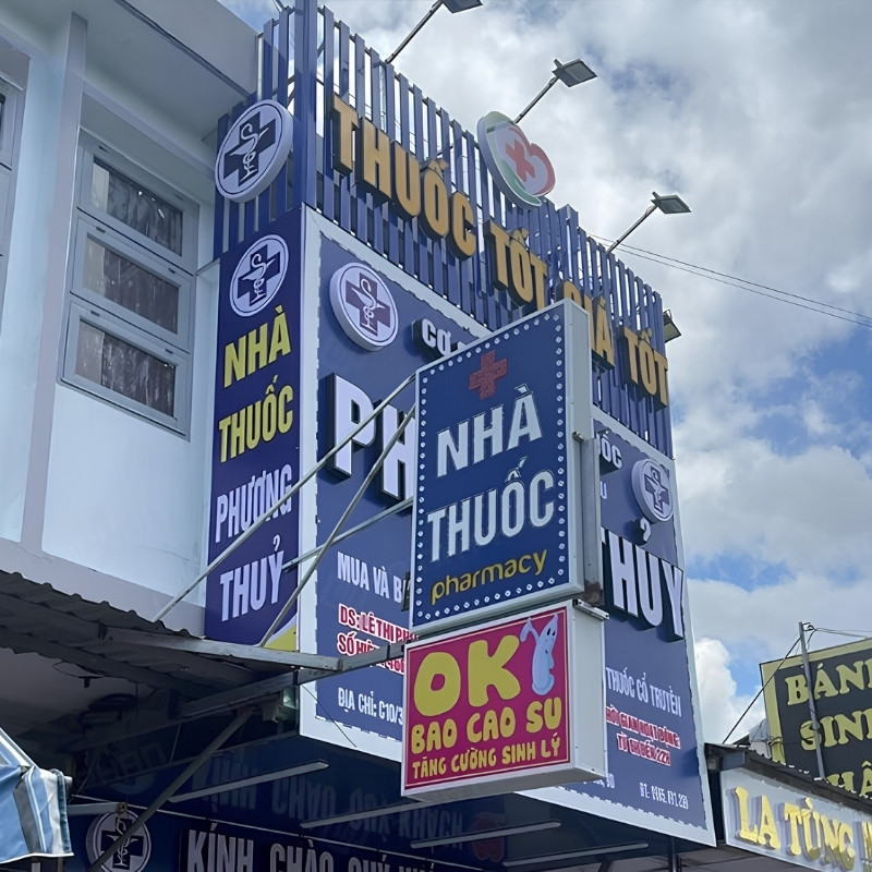 Bảng hiệu hộp đ&egrave;n m&agrave;u xanh dương