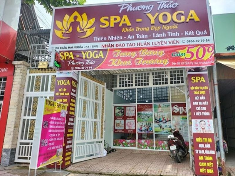 Bảng hiệu yoga mặt dựng Alu kết hợp chữ nổi Mica