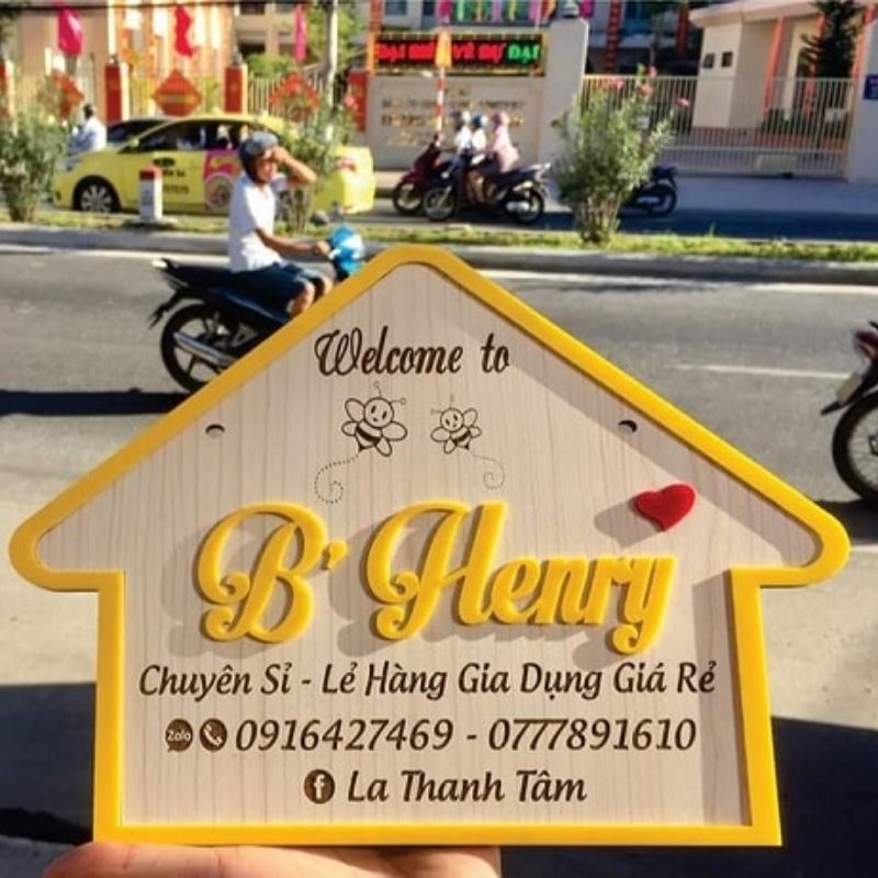 Mẫu bảng hiệu nhỏ bằng gỗ đẹp