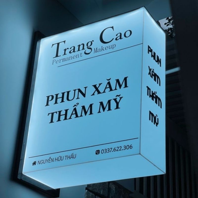 Mẫu hộp đ&egrave;n tiệm phun xăm thẩm mỹ d&aacute;n decal