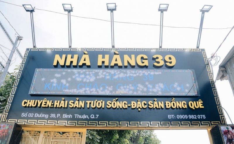 Làm bảng hiệu alu kết hợp chữ nổi tại quận 7