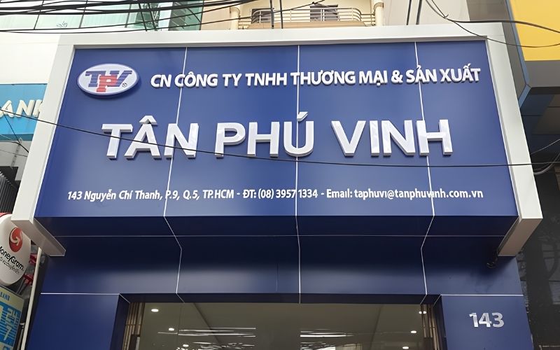 Mẫu thiết kế bảng hiệu c&ocirc;ng ty T&acirc;n Ph&uacute; Vinh