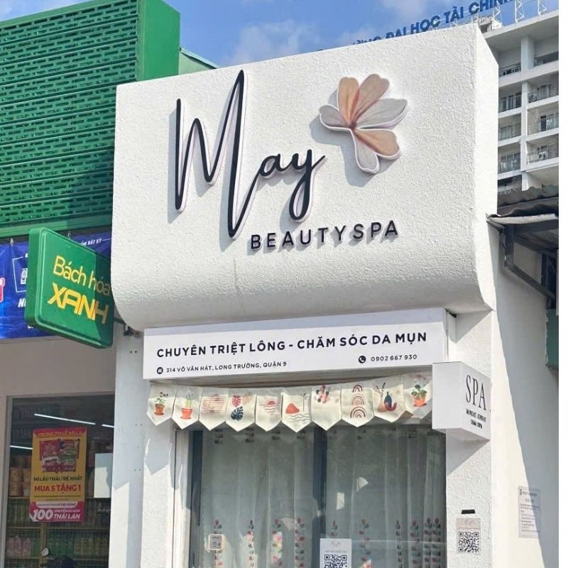 Bảng hiệu spa nền cemboard gắn th&ecirc;m chữ nổi mica