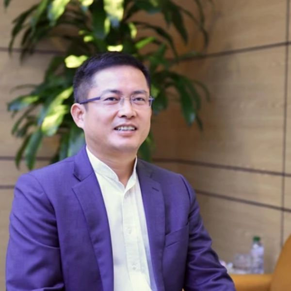 Hoàng Trung Thành - Tập Đoàn Công Nghiệp - Viễn Thông Quân Đội