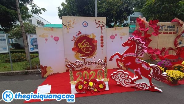 C&ocirc;ng tr&igrave;nh thi c&ocirc;ng backdrop tất ni&ecirc;n