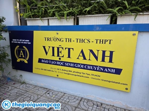C&ocirc;ng tr&igrave;nh thi c&ocirc;ng bảng hiệu trường Việt Anh