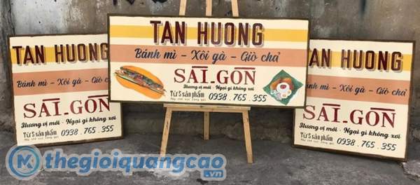 Biển quảng c&aacute;o b&aacute;nh m&igrave; x&ocirc;i